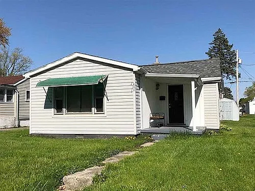 1514 N McCann St Photo 1