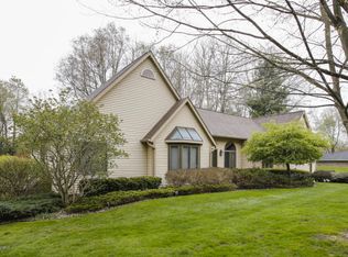 6514 Winddrift Ave, Kalamazoo, MI 49009