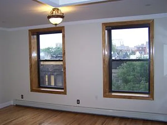 Sold by Douglas Elliman | media 23