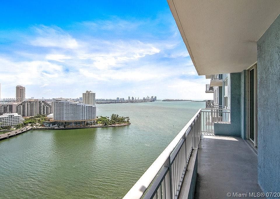 1st image of 1115 Brickell Bay Dr #1706