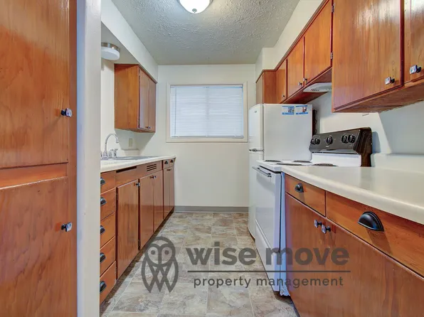 2605 E Mill Plain Blvd #11, Vancouver, WA 98661