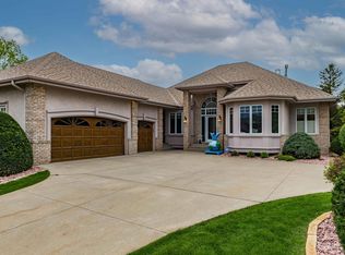 11460 Telluride Trl, Minnetonka, MN 55305