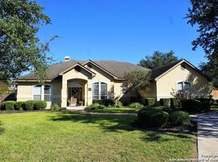 1230 Continental Dr S, Pleasanton, TX 78064