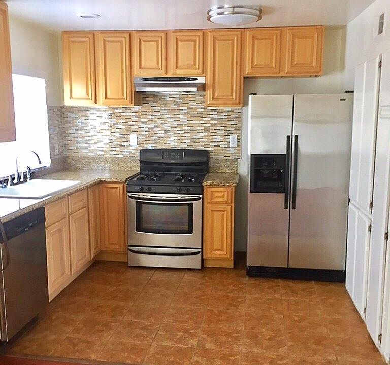 1st image of 1101 Laveta Ter APT 1
