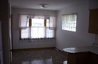 5th image of 7649 W Summerdale Ave
