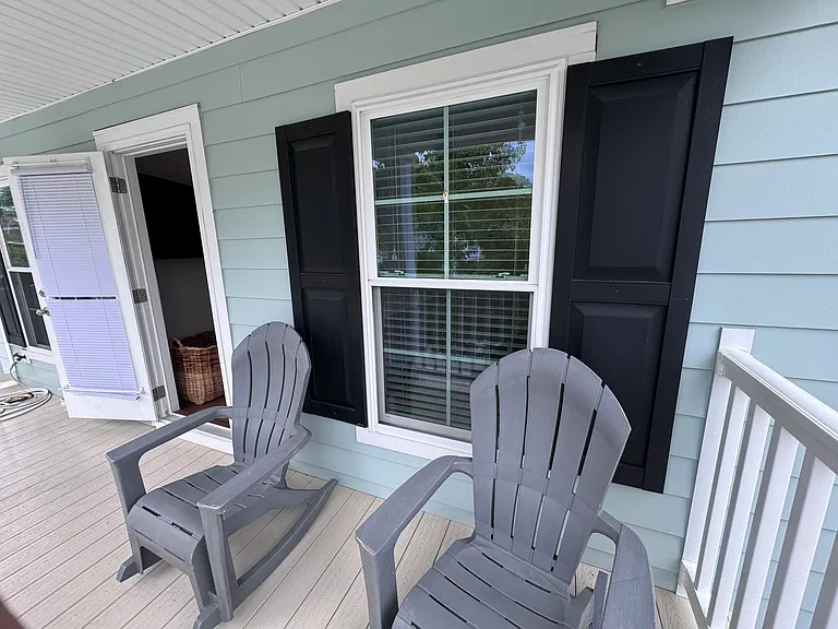 1666 Sparkleberry Ln — Photo 23