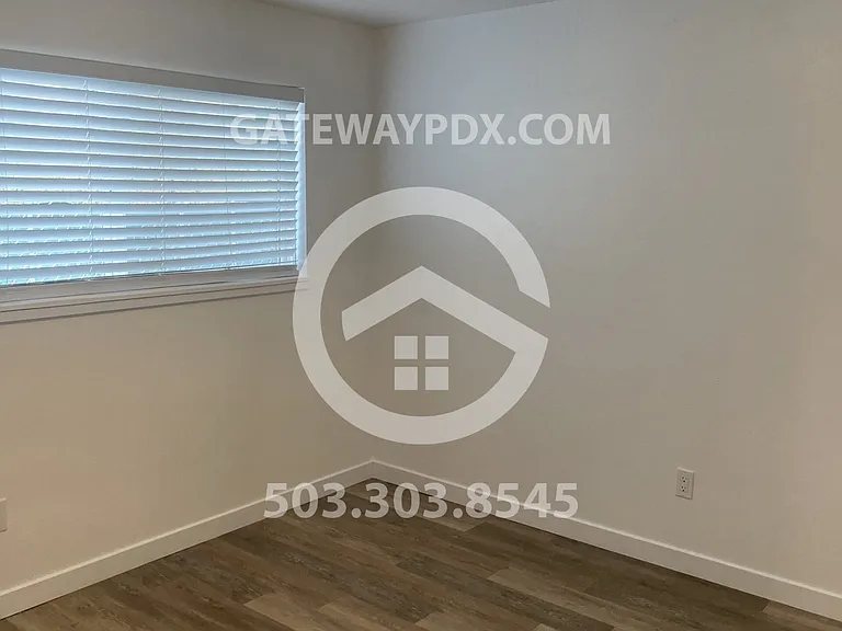 3218 22nd Pl #A — Photo 11