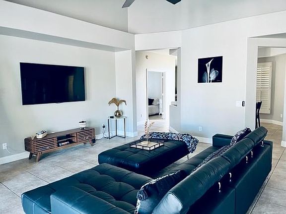 2nd image of 377 N Sicily Pl