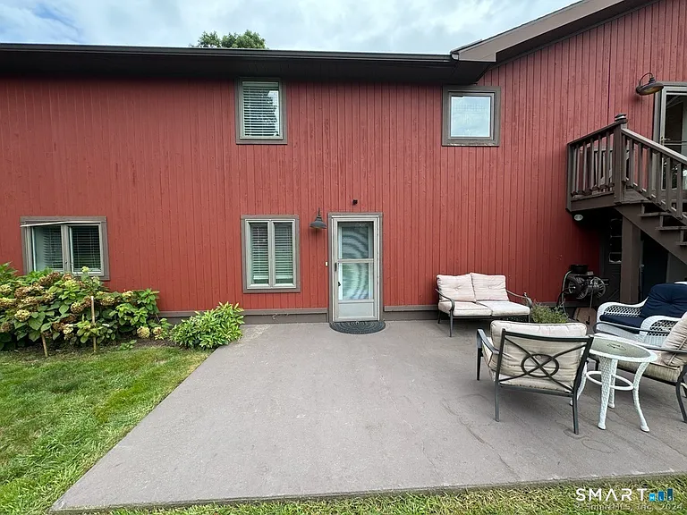 55 White Oak Ln — Photo 3