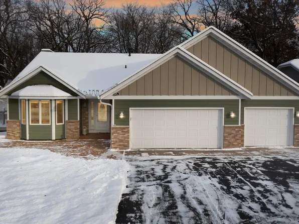 1642 Currie St N, Maplewood, MN 55119