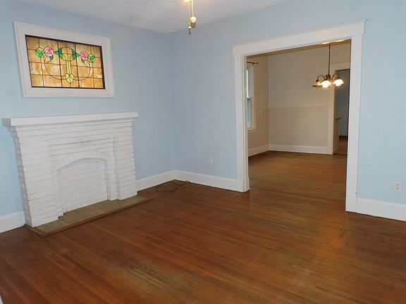 3rd image of 1191 Coronado Ave