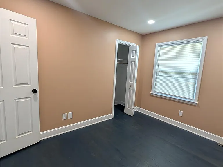 2800 Dalecrest Dr — Photo 12
