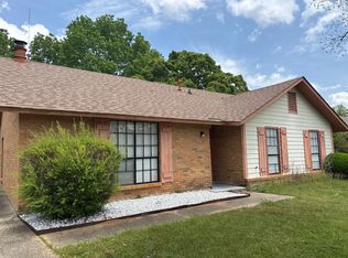 5765 Hyde Park Dr, Montgomery, AL 36117