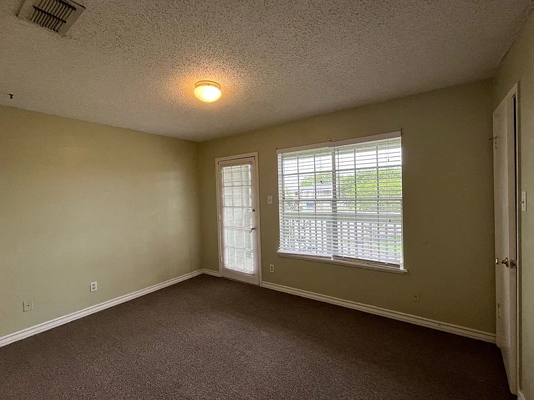 7225 Owen Ct #C — Photo 16