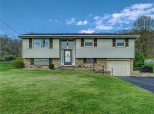 2017 State Route 981, New Alexandria, PA 15670