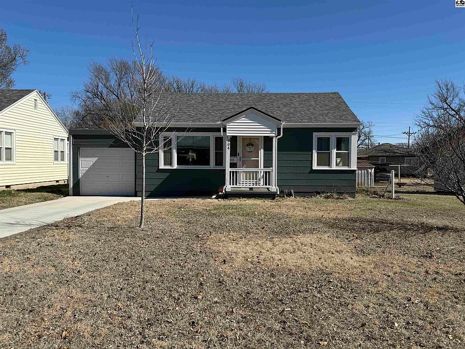 908 Stout St, Pratt, KS 67124 | MLS #49956 | Zillow