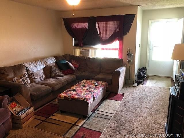 2nd image of 3609 S 117th Ave E