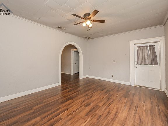 4th image of 1635 Elizabeth Ave