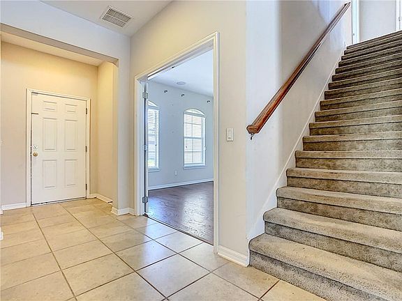3rd image of 4909 Cypress Hammock Dr