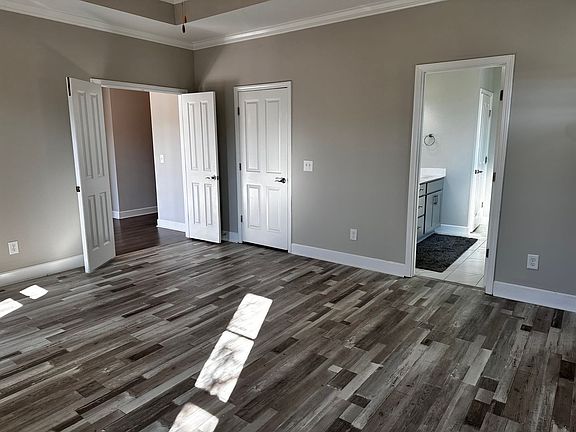 4th image of 320 Moira Cir