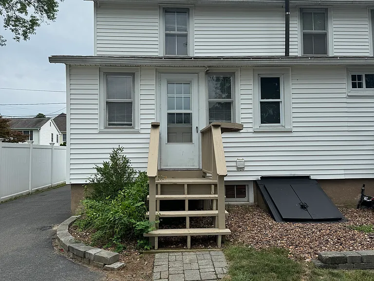 Back of unit