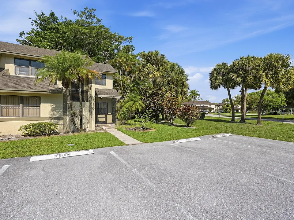9364 Ketay Cir #5