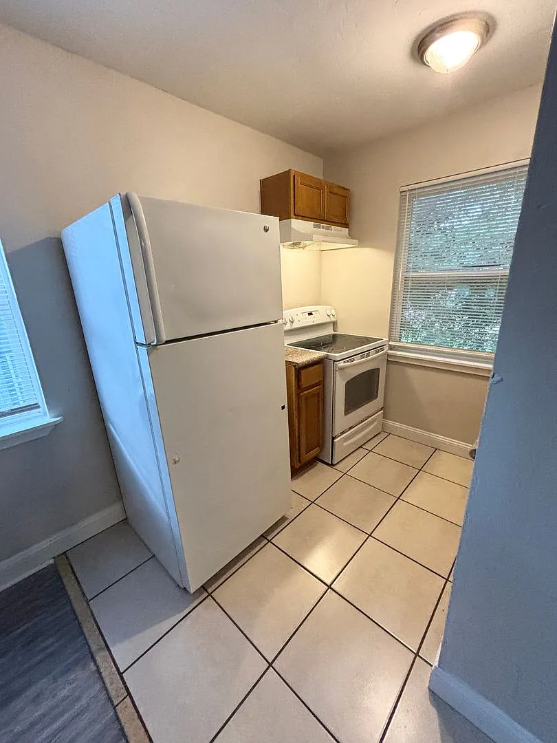 1323 Volusia Street — Photo 4
