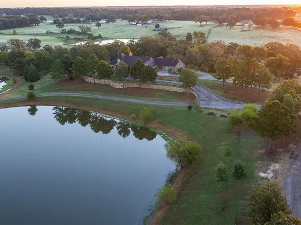 450 Loop 7, Athens, TX 75751