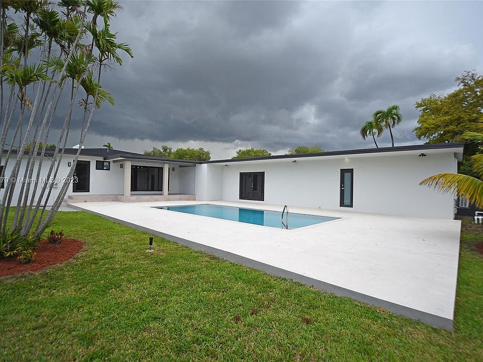 1st image of 1230 N Royal Poinciana Blvd