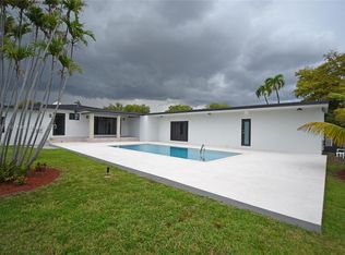 1230 N Royal Poinciana Blvd, Miami Springs, FL 33166
