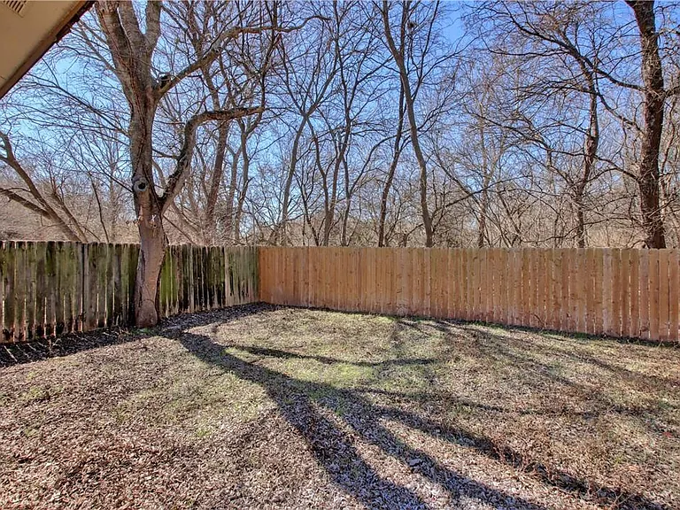 1801 Mearns Meadow Blvd #A — Photo 22