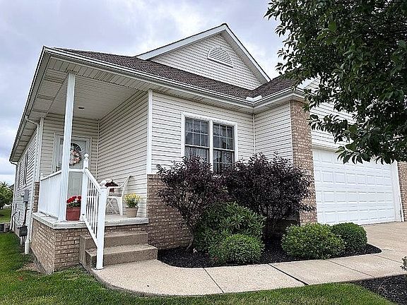 3rd image of 6475 Meadowland Cir #24