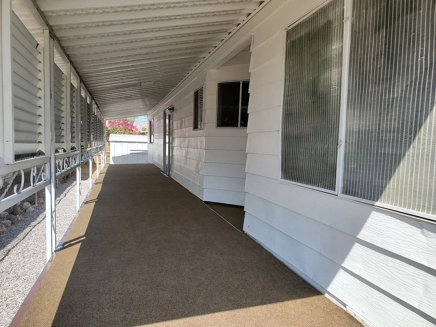 2 Bedroom Manufactured Home Located in Bullhead City — Photo 2