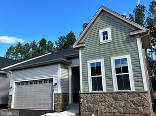 9373 Crestview Ridge Dr, Bristow, VA 20136