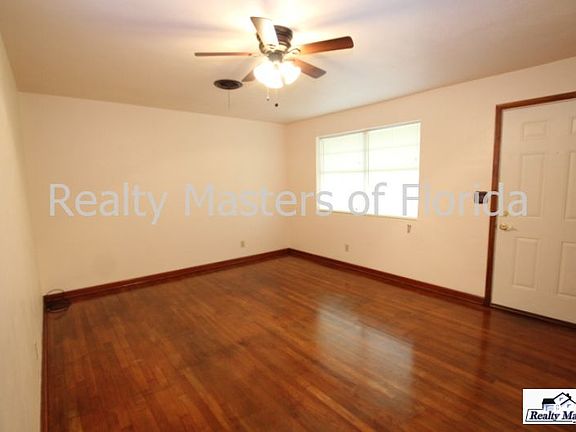 4th image of 2027 N West St