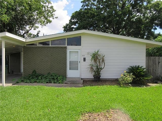 1st image of 423 E Butterfly Cir