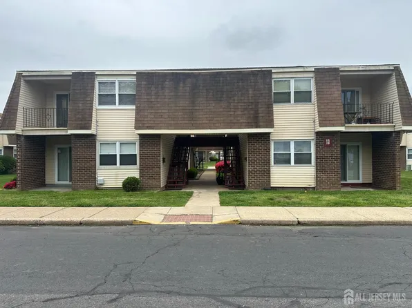 13-2 Florence Tollgate, Florence, NJ 08518