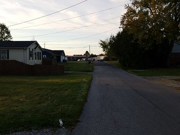 5th image of 666 Stevenson Ave