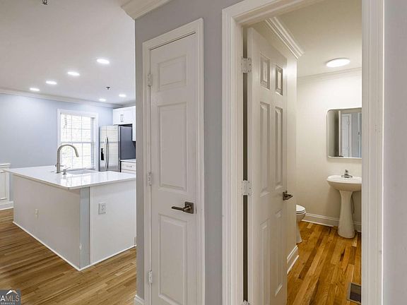 4th image of 860 Mitchell Bridge Rd APT 8