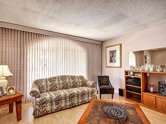 5th image of 8341 E Lee St