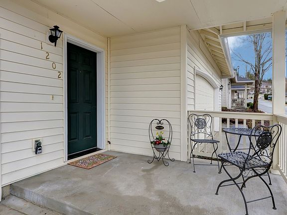 2nd image of 4708 Mill Pond Dr SE APT 1202