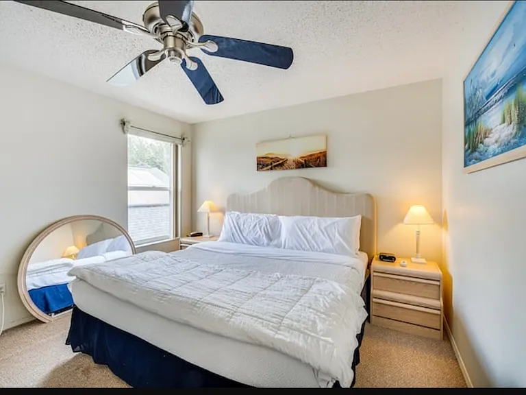 4912 Monarch Ln — Photo 8