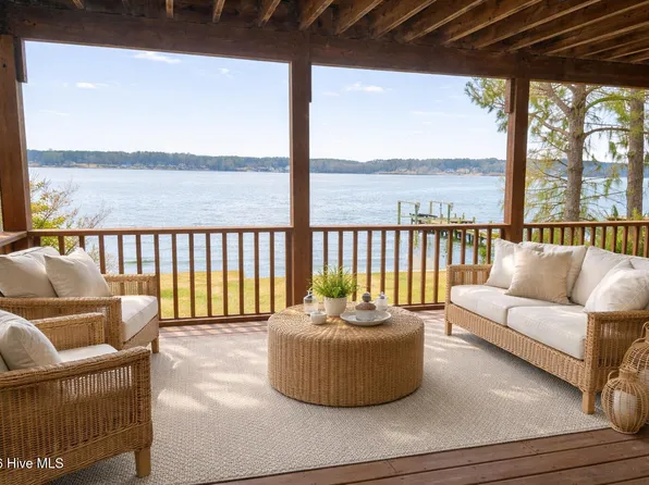 314 E Bayside Drive, Chocowinity, NC 27817