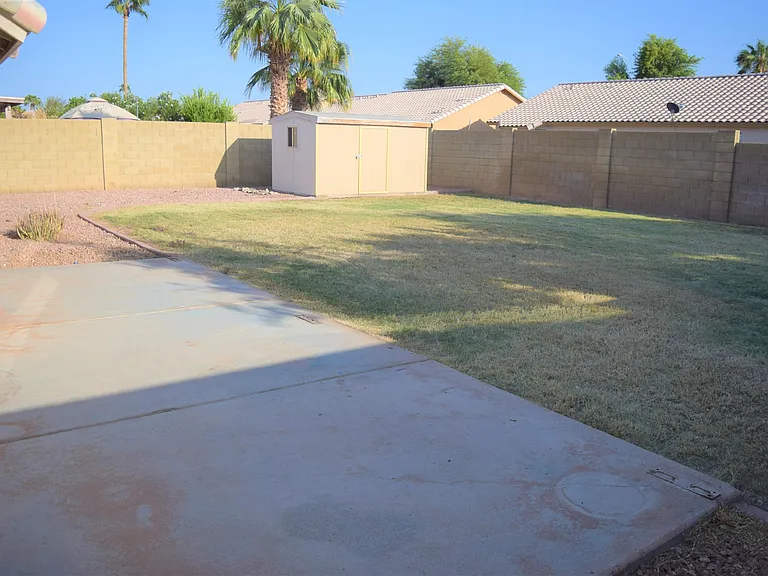 13323 E Butler St — Photo 21