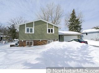 5249 Sunnyside Rd, Mounds View, MN 55112