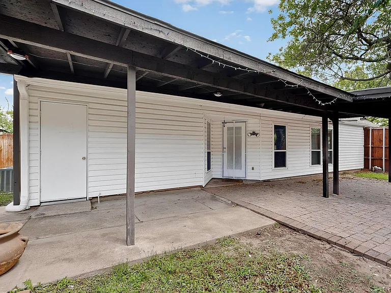 936 Sugarberry Dr — Photo 29