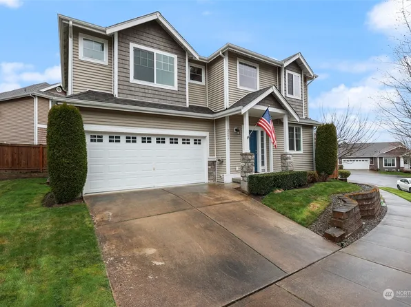 2404 Chateau Drive, Puyallup, WA 98373