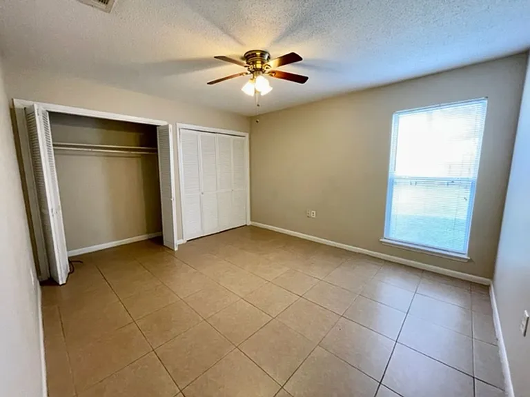 611 Carnathan Ct — Photo 11