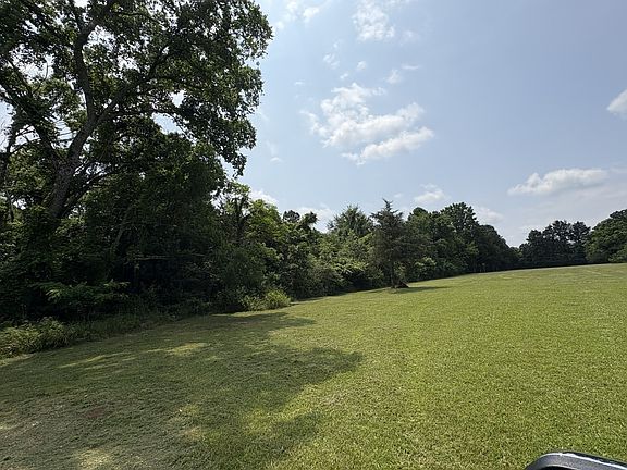 2nd image of 3033 Asbury Rd