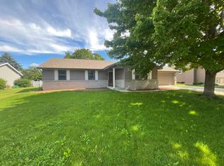 4409 Southwyck Dr, Janesville, WI 53546